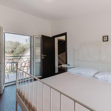 Vitaládes Villa Varka מראה חיצוני תמונה
