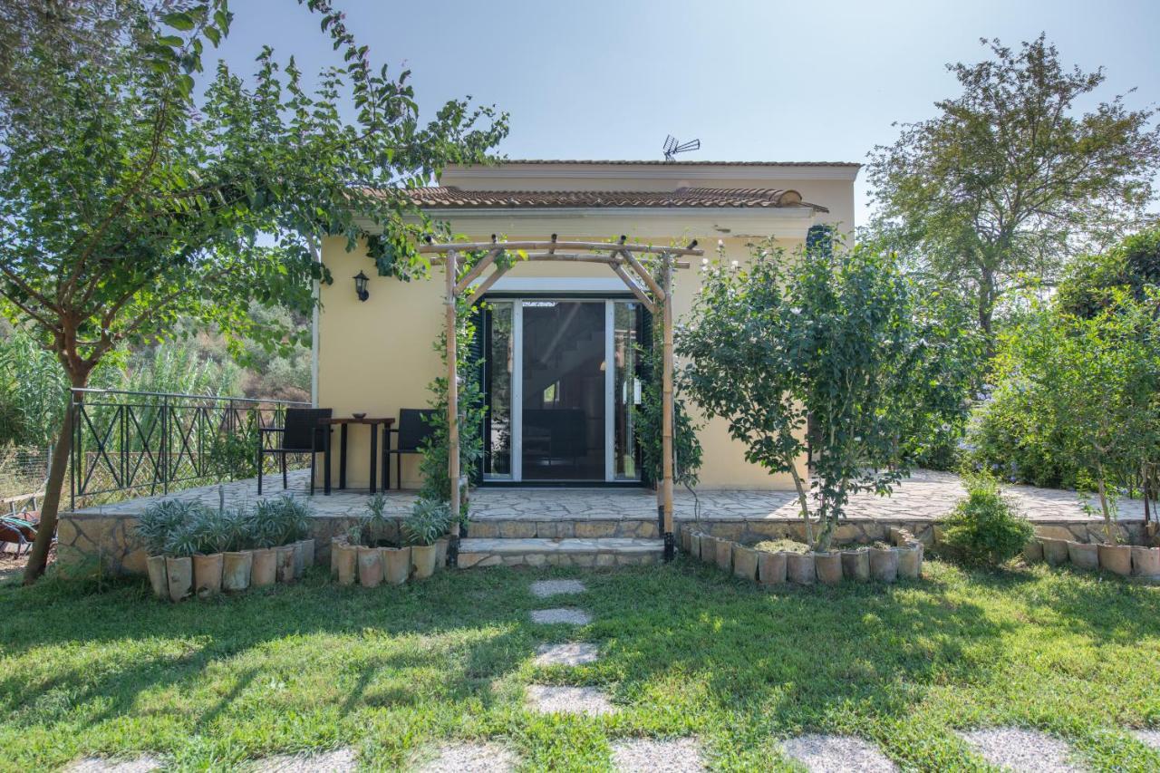 Vitaládes Villa Varka מראה חיצוני תמונה